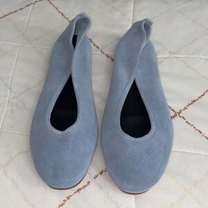 Creatures of Comfort Blue Gray Suede Flats Made in Peru.